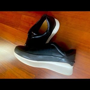 Ugg Libu sneakers